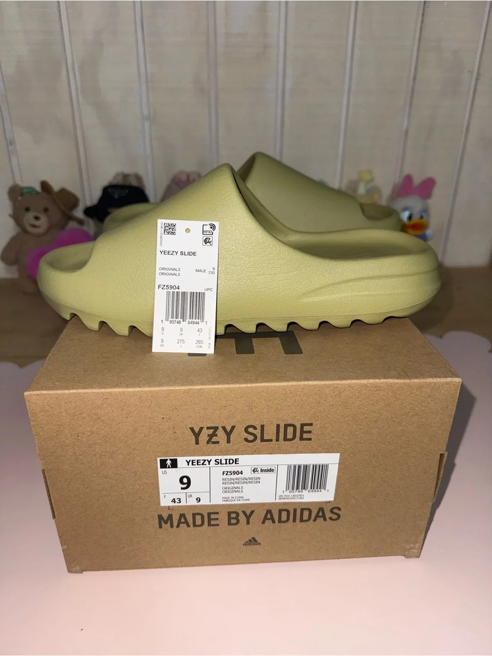 adidas Yeezy Slide - Olive Green